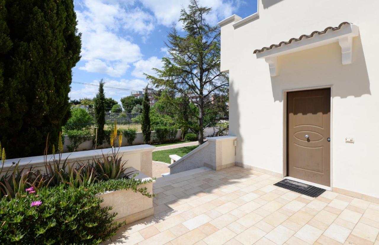 Apartamento Casa Torre Di Specchio Con Piscina Bari Exterior foto