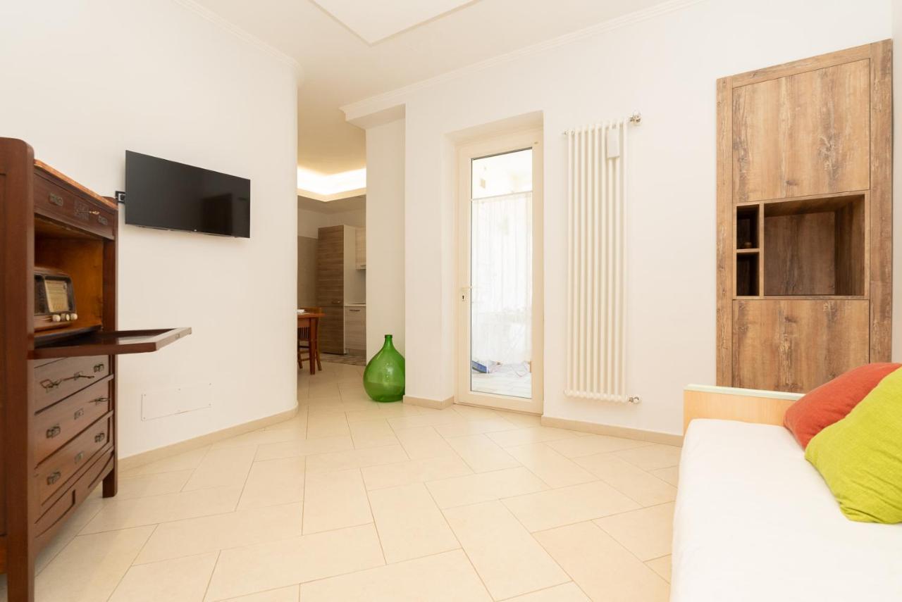 Apartamento Casa Torre Di Specchio Con Piscina Bari Exterior foto