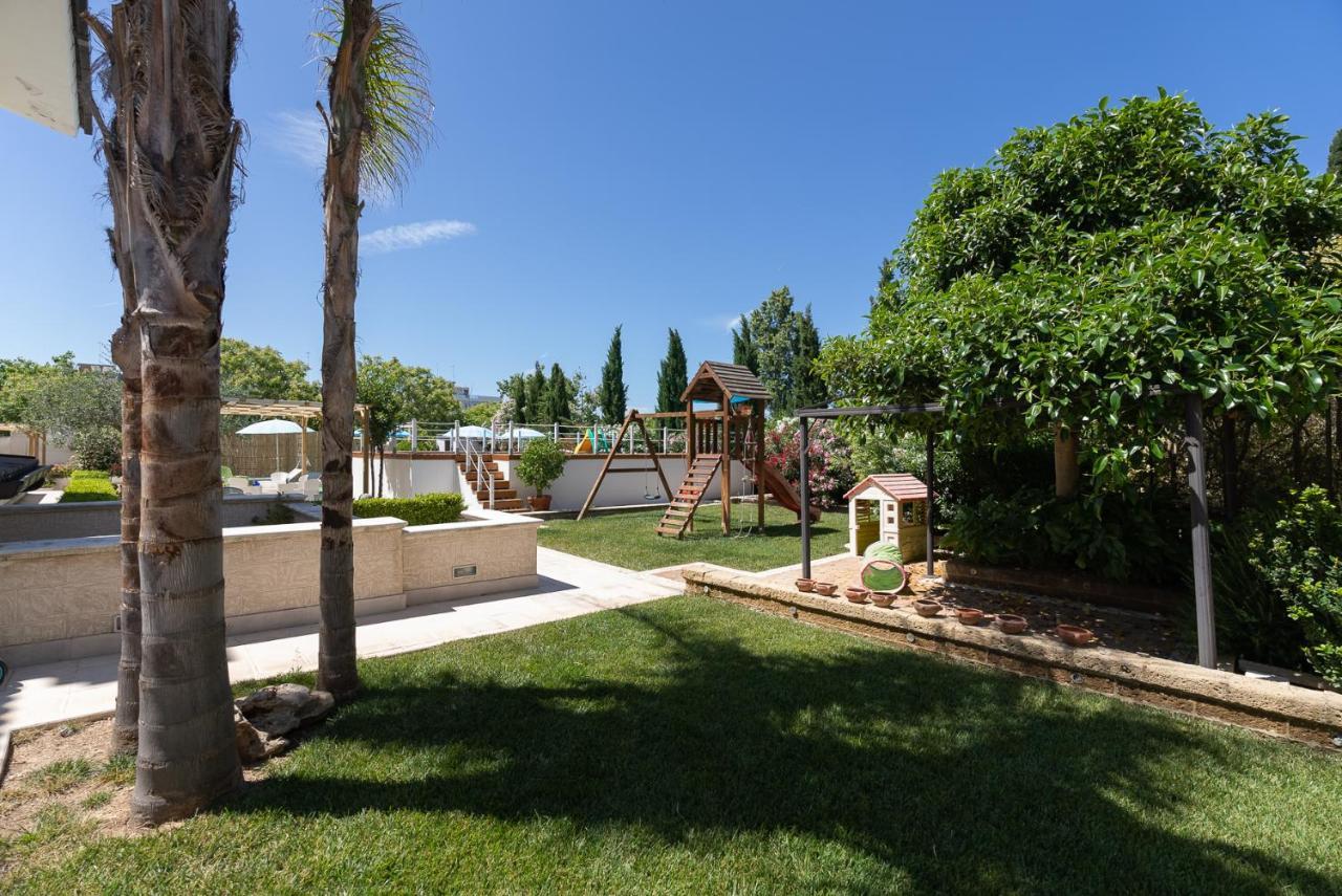 Apartamento Casa Torre Di Specchio Con Piscina Bari Exterior foto